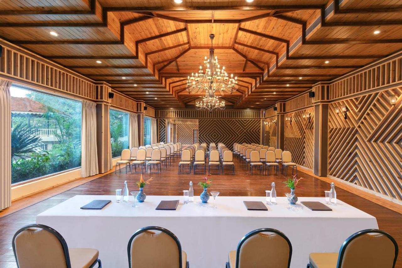 Amritara Aura Resort & Spa Мандрем Экстерьер фото
