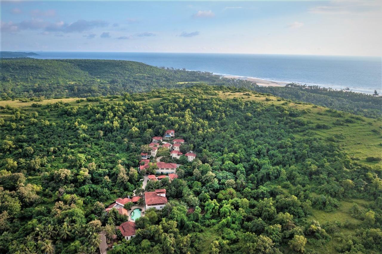 Amritara Aura Resort & Spa Мандрем Экстерьер фото